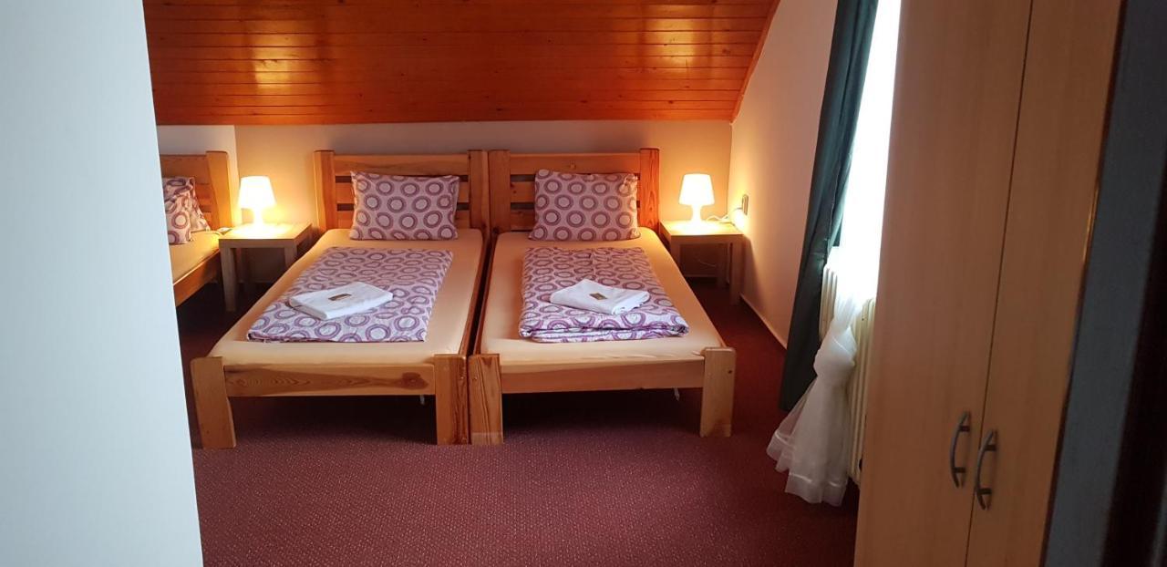 Hotel Rohanov Lhota nad Rohanovem 외부 사진
